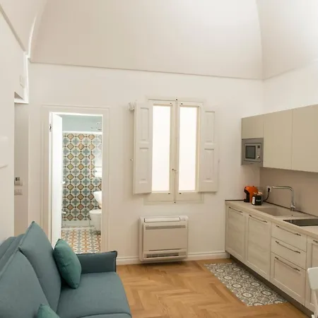 Le Dimore Di Puglia - Palazzo Ladogana * Monopoli